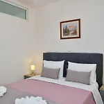 Gavalas Urban