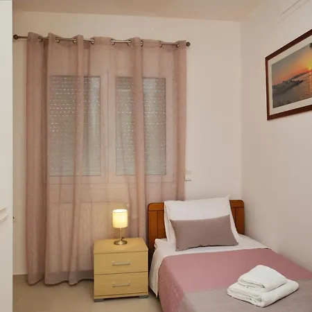 Gavalas Urban * La Canea